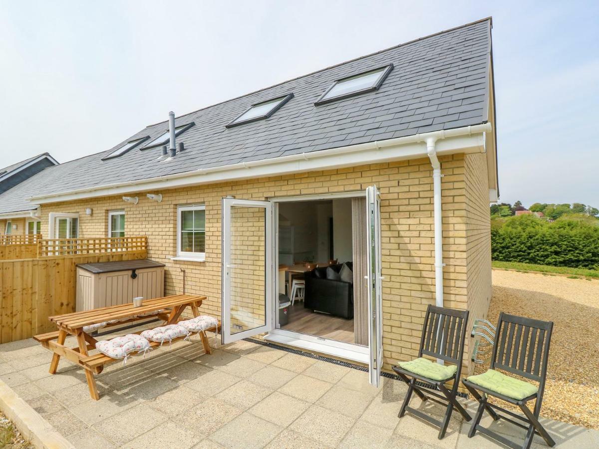 6 Yarmouth Cottages Freshwater Exterior foto